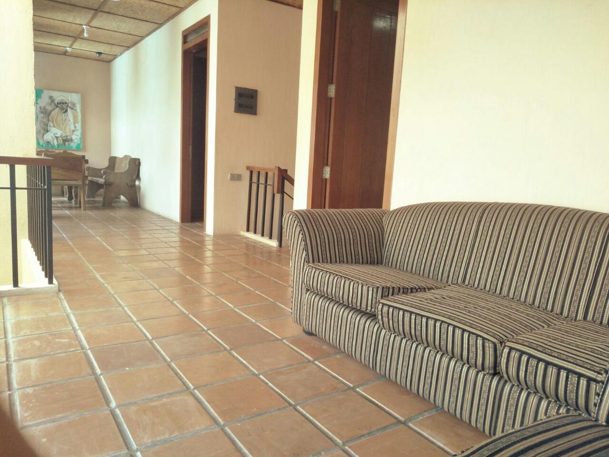 Villa Bukit Danau Cipanas  Εξωτερικό φωτογραφία