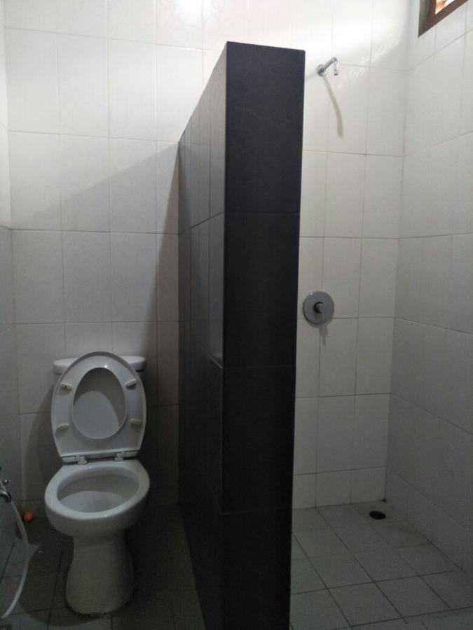 Villa Bukit Danau Cipanas  Εξωτερικό φωτογραφία