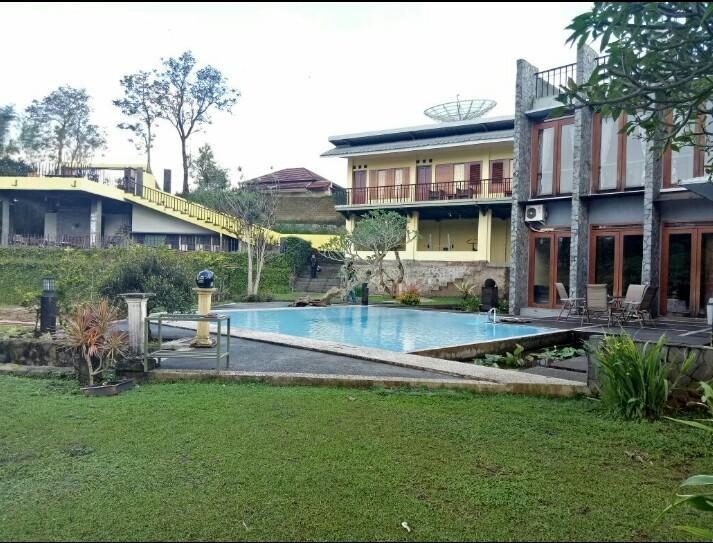 Villa Bukit Danau Cipanas  Εξωτερικό φωτογραφία
