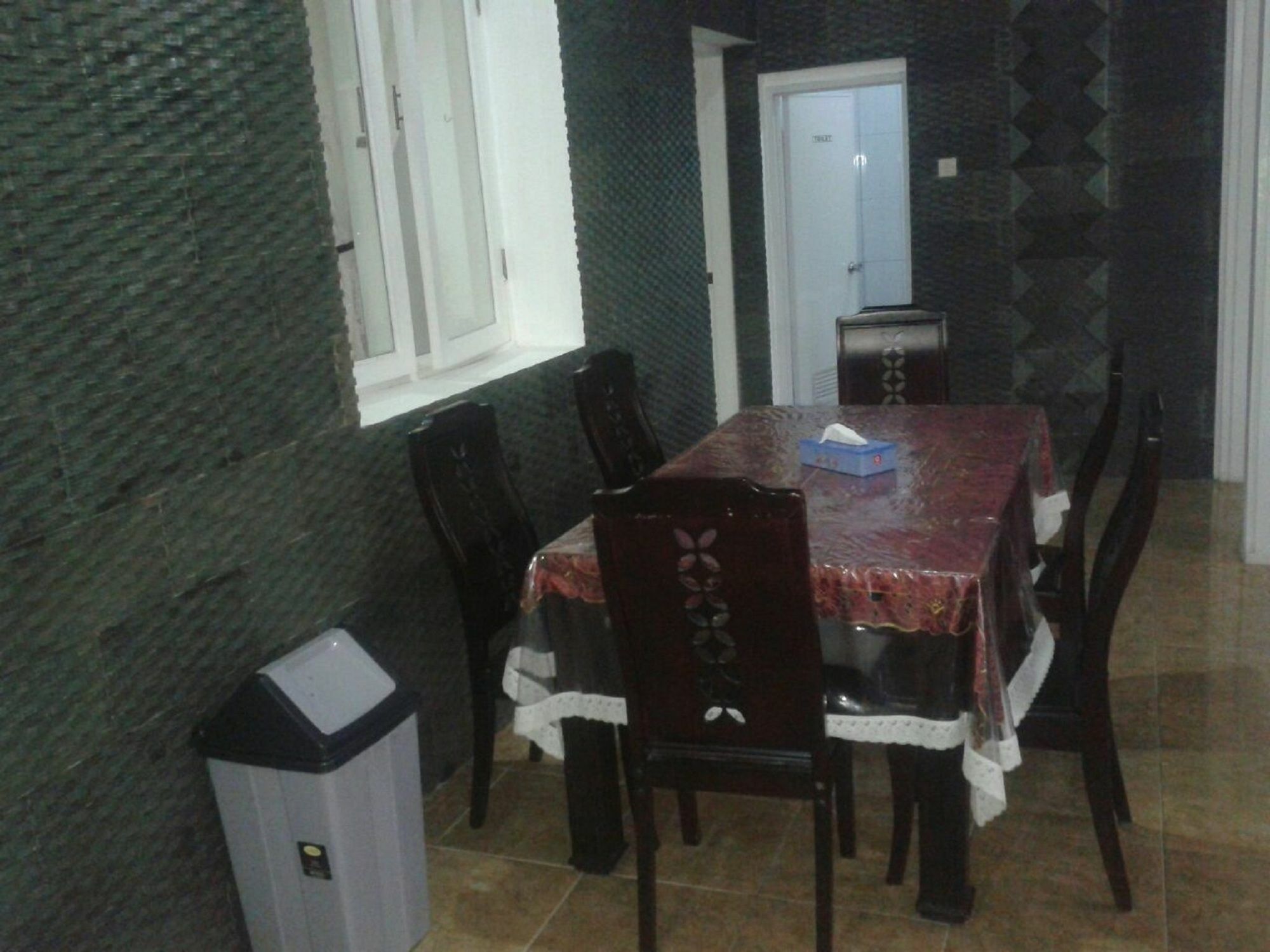 Villa Bukit Danau Cipanas  Εξωτερικό φωτογραφία